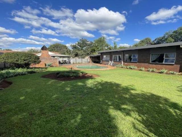4 Bedroom House in Lyttelton Manor