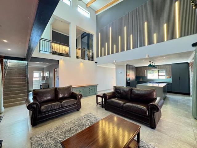 4 Bedroom House in Lyttelton Manor