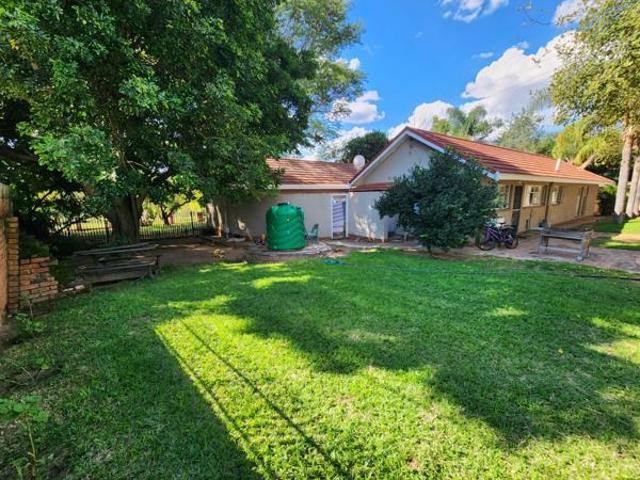 4 Bedroom House in Modimole Nylstroom