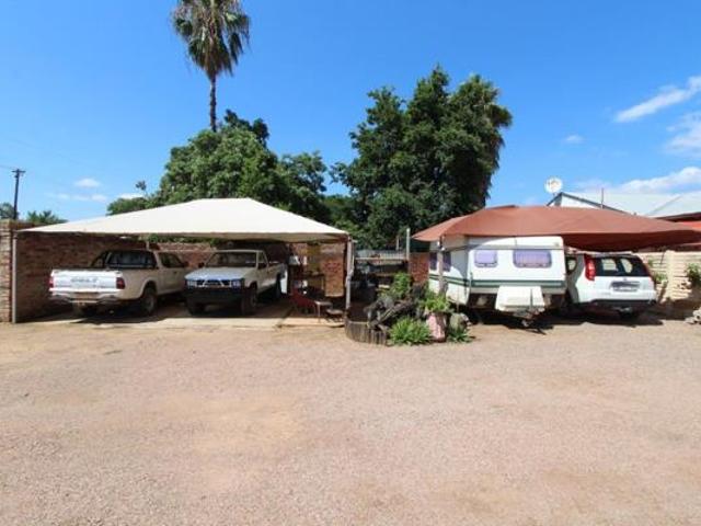 4 Bedroom House in Modimolle Nylstroom