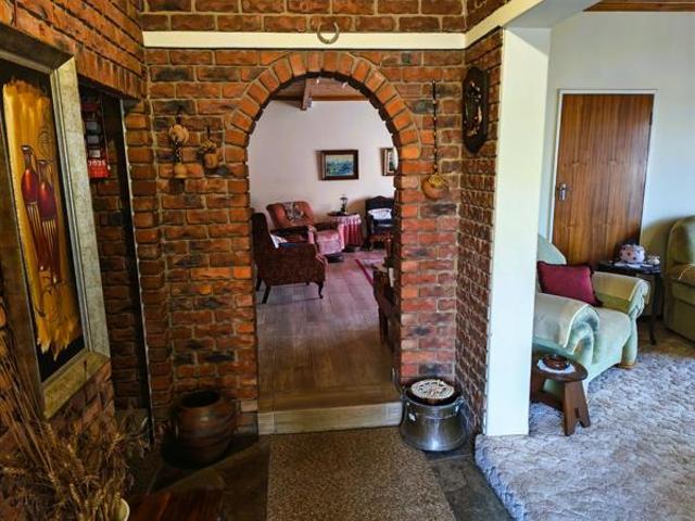 4 Bedroom House in Modimolle Nylstroom