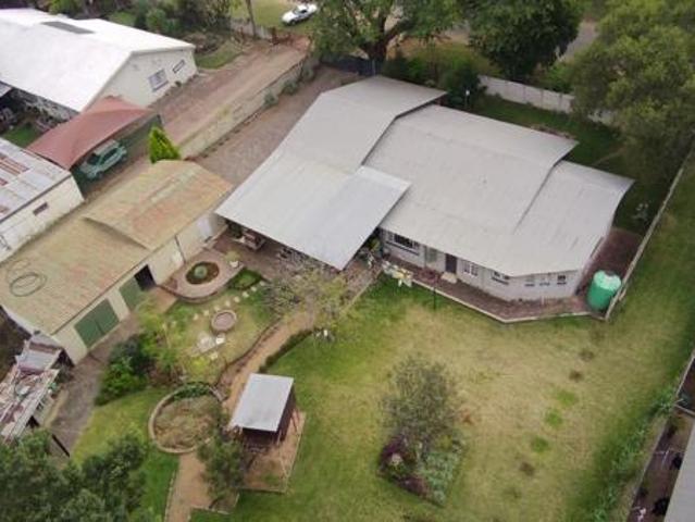 4 Bedroom House in Modimolle Nylstroom