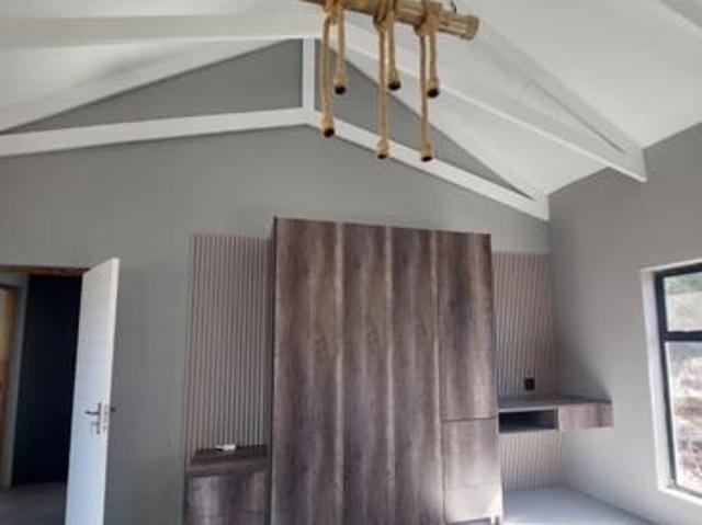 4 Bedroom House in Moditlo Wildlife Estate