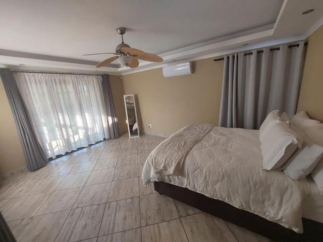 4 Bedroom House in Montana Tuine