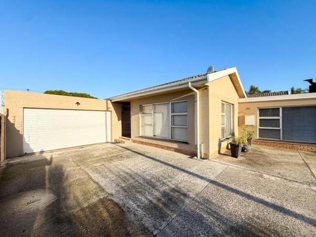 4 Bedroom House in Monte Vista