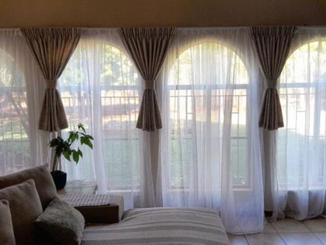 4 Bedroom House in Mookgophong Naboomspruit