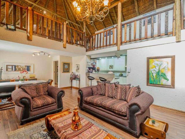 4 Bedroom House in Moreleta Park
