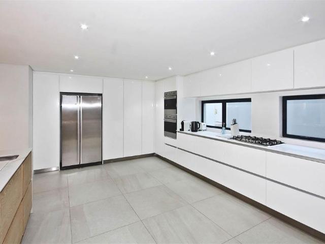 4 Bedroom House in Morningside