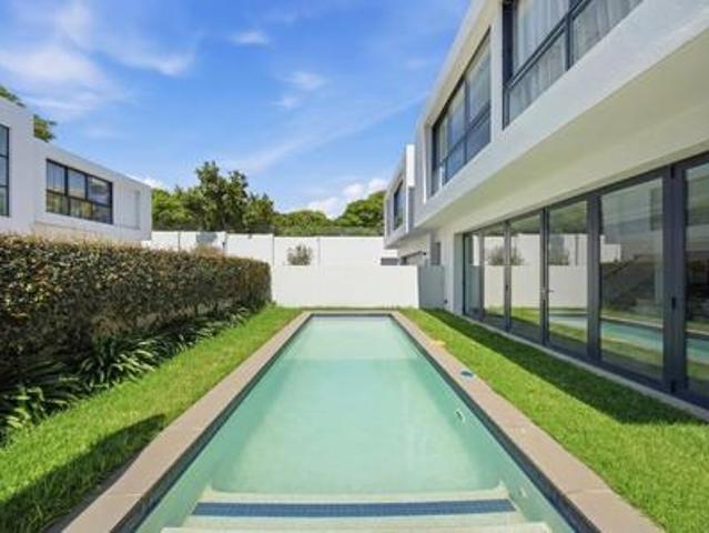 4 bedroom house in morningside