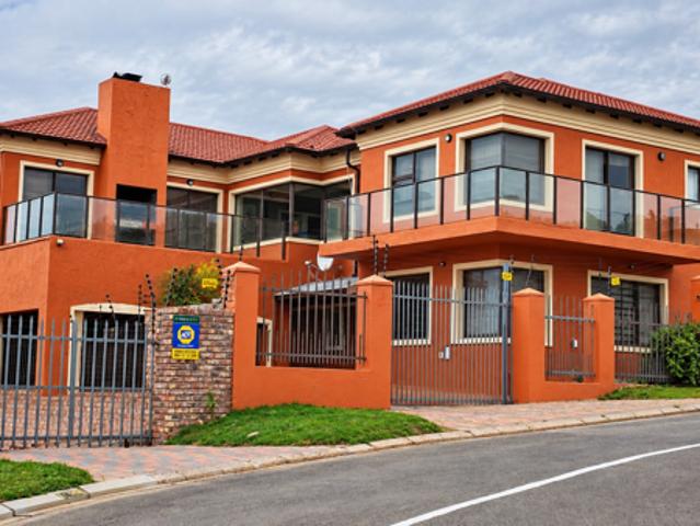 4 Bedroom House in Mossel Bay Ext 26