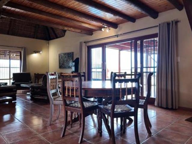 4 Bedroom House in Mabalingwe