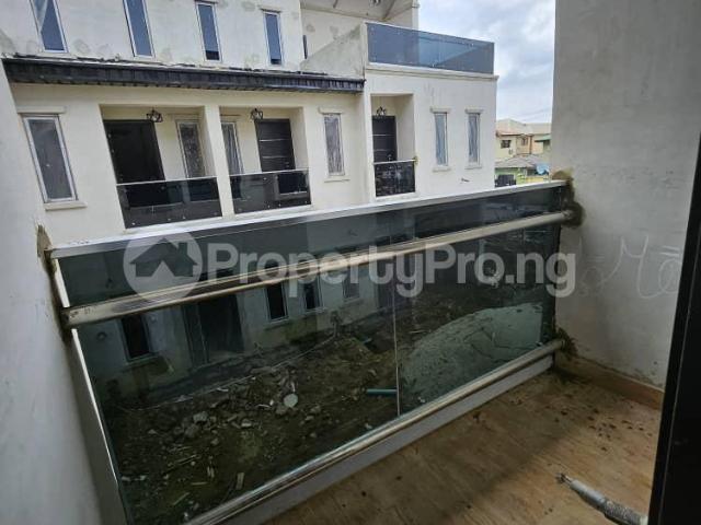 4 Bedroom House in Magodo Kosofe/Ikosi Lagos | House for sale in kosofe ikosi | House in kosofe ikosi | 4 Bedroom | PropertyPro Nigeria