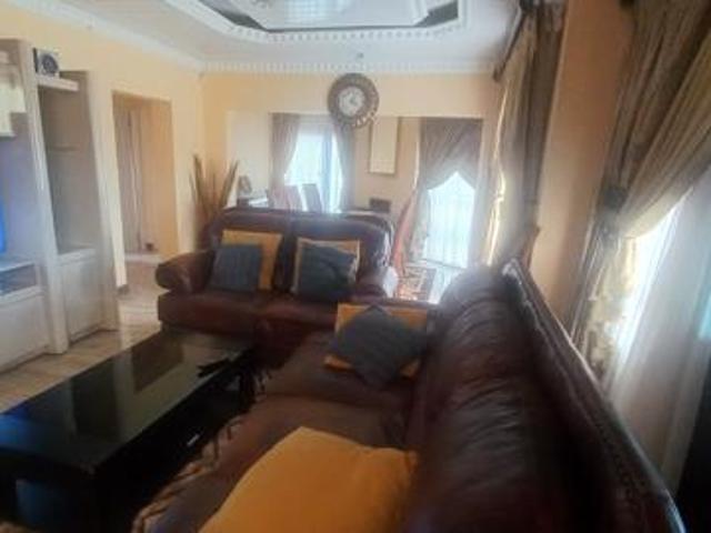 4 Bedroom House in Mahlako A Phaahla