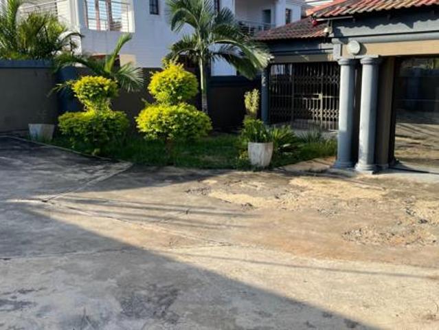 4 Bedroom House in Malelane