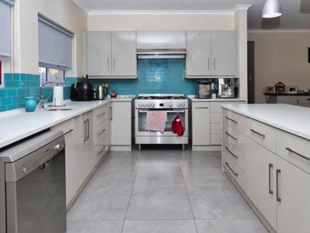4 Bedroom House in Malmesbury