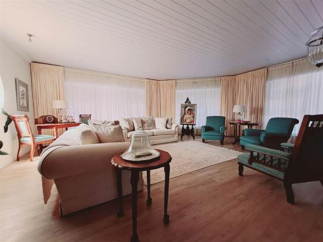 4 Bedroom House in Malmesbury
