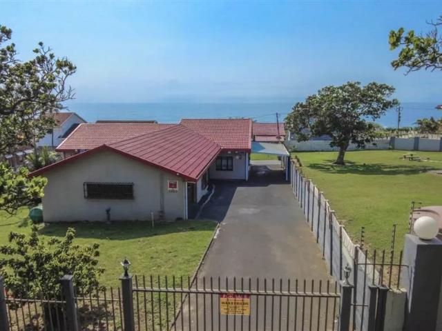 4 Bedroom House in Manaba