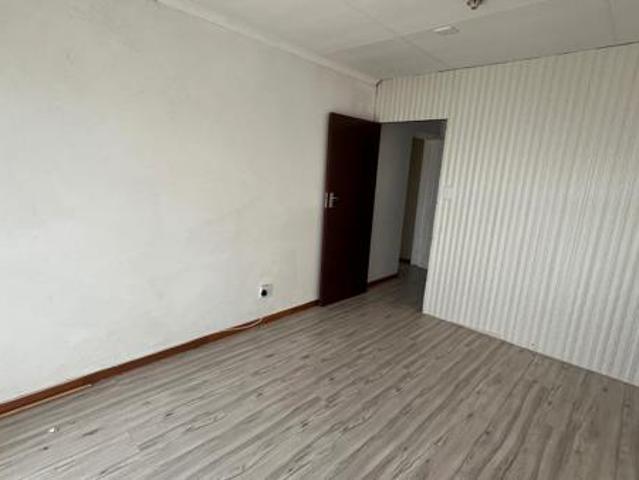 4 Bedroom House in Mandela View