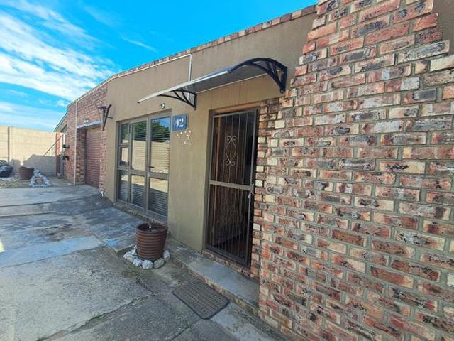 4 Bedroom House in Manor Heights