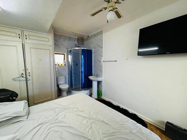 4 Bedroom House in Margate