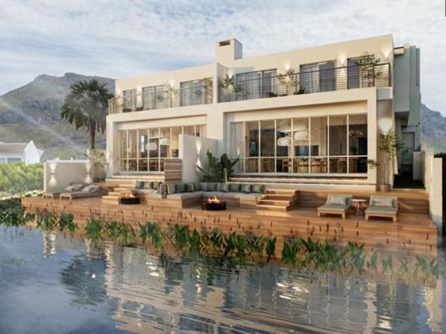 4 Bedroom House in Marina Da Gama