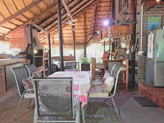 4 Bedroom House in Marloth Park
