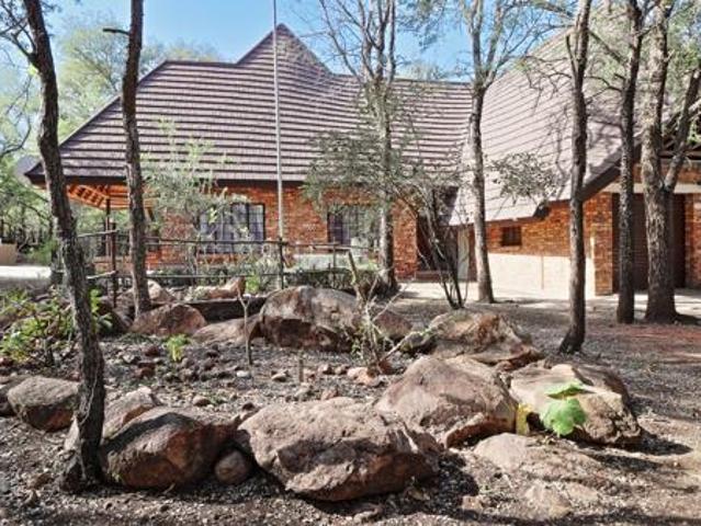 4 Bedroom House in Marloth Park