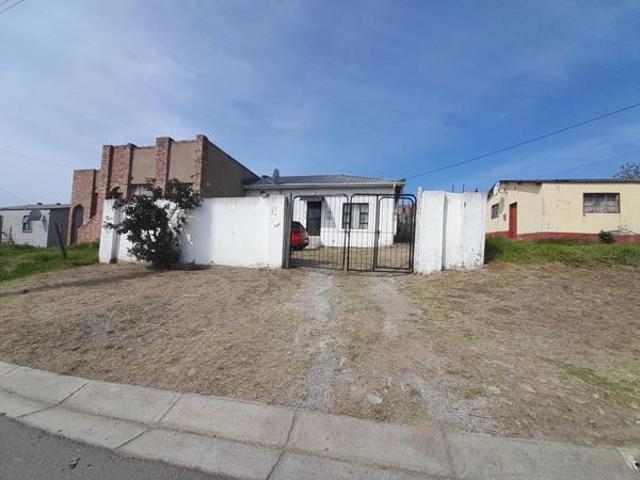 4 Bedroom House in Mdantsane