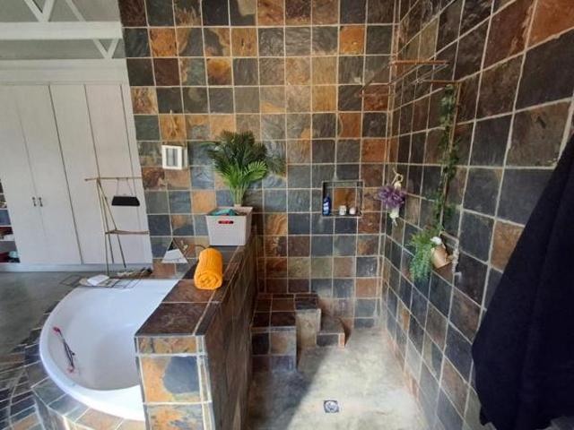 4 Bedroom House in Meyerton Central