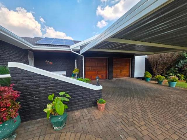 4 Bedroom House in Meyerton Central