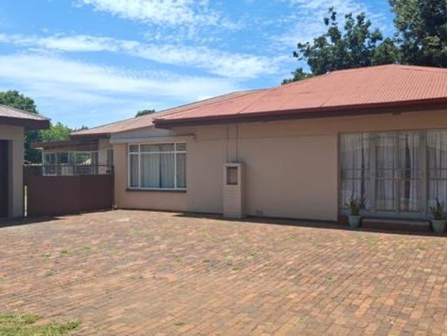 4 Bedroom House in Meyerton Central