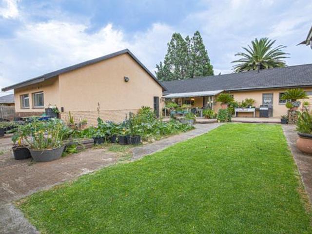 4 Bedroom House in Meyerton Central