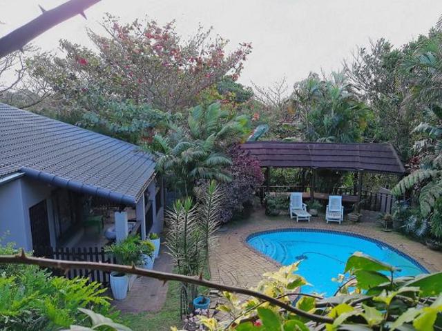 4 Bedroom House in Meer En See