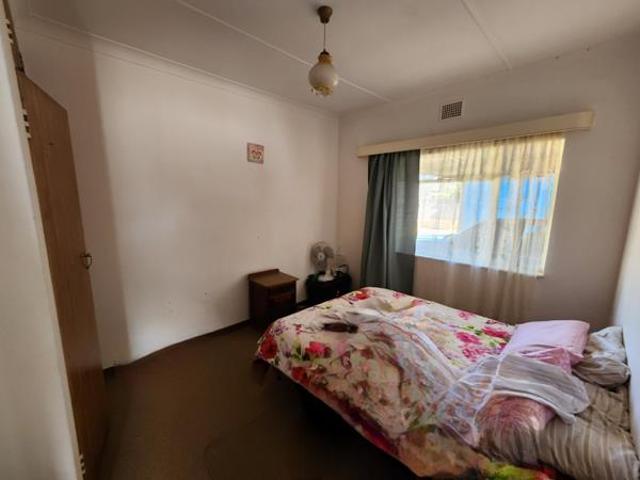 4 Bedroom House in Meiringspark