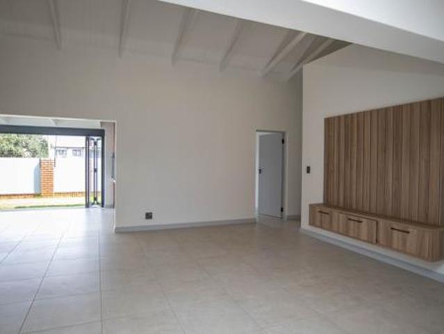 4 Bedroom House in Melodie