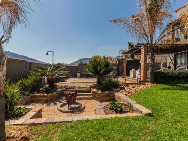 4 Bedroom House in Melodie