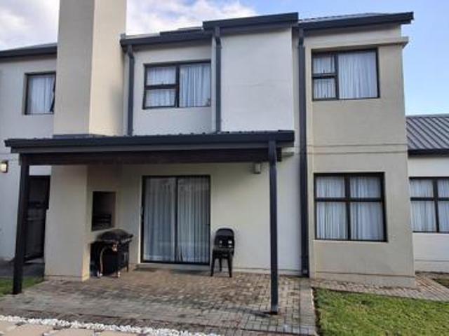 4 Bedroom House in Melodie