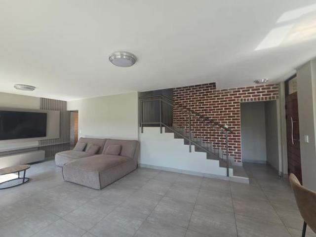 4 Bedroom House in Melodie
