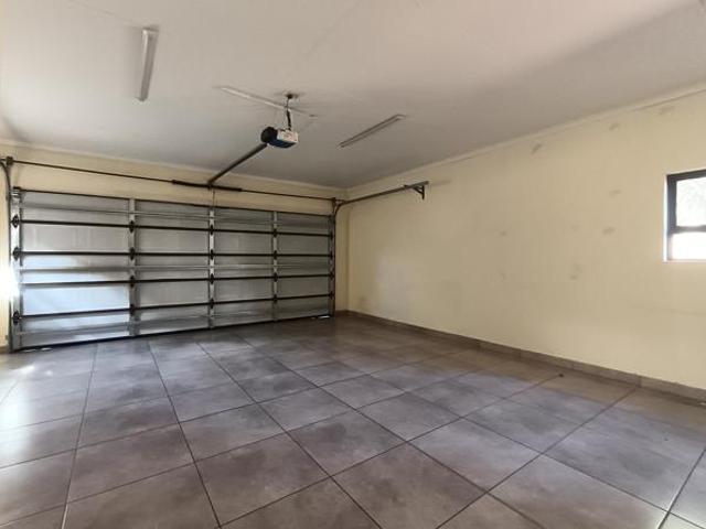 4 Bedroom House in Melodie