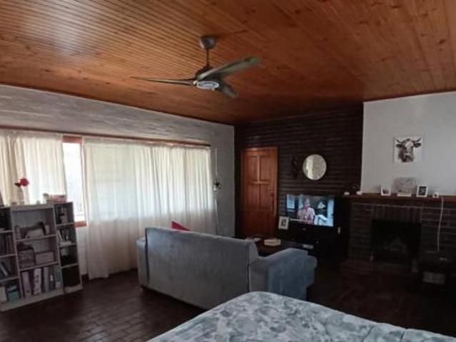 4 Bedroom House in Merrivale Heights