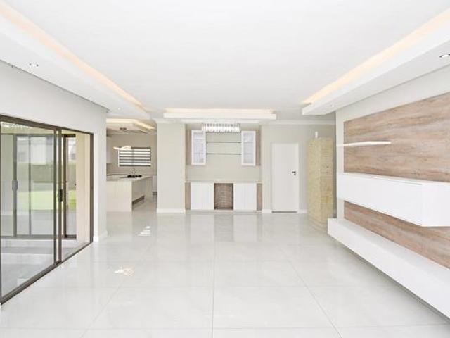 4 Bedroom House in Midlands Estate