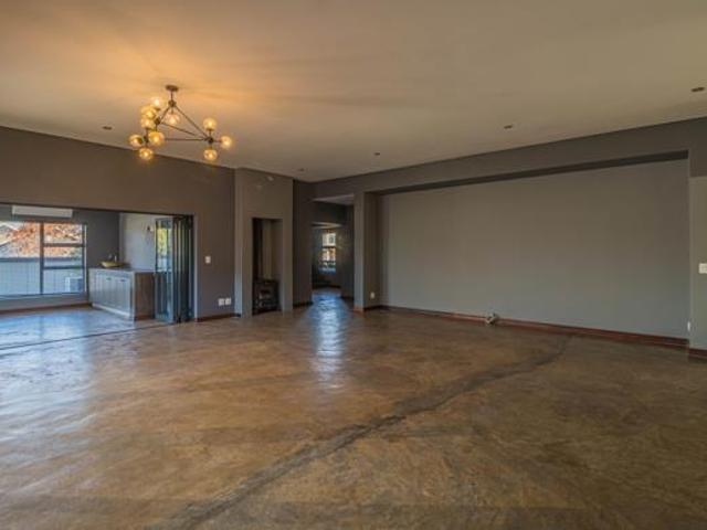 4 Bedroom House in Midlands Estate