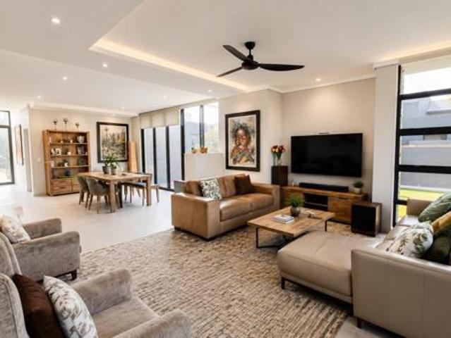 4 Bedroom House in Midstream Meadows