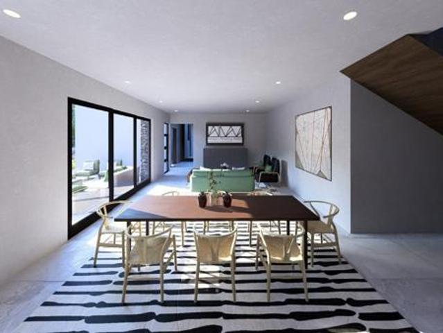 4 Bedroom House in Midstream Heights