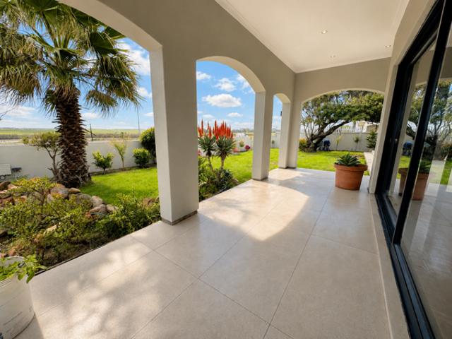 4 Bedroom House in Milnerton Central
