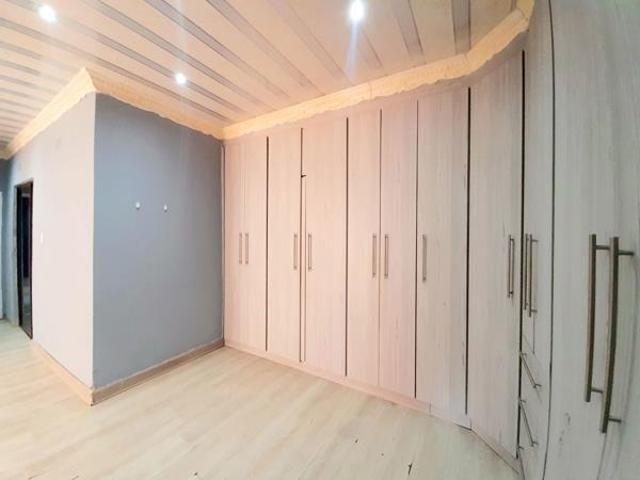 4 Bedroom House in Mindalore