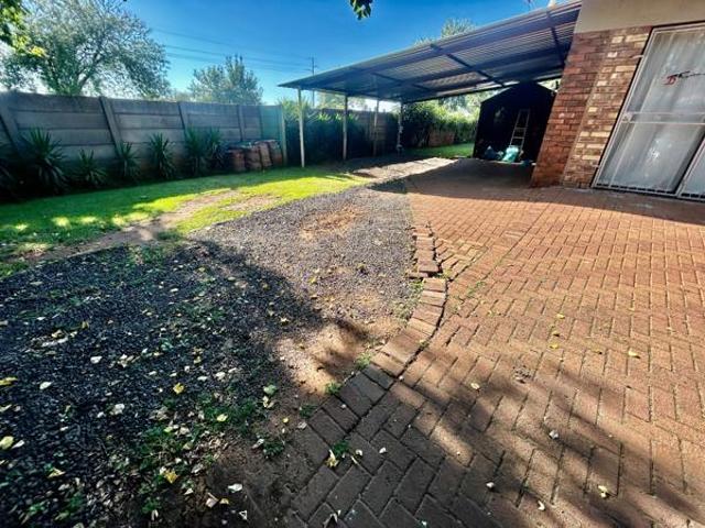 4 Bedroom House in Mineralia
