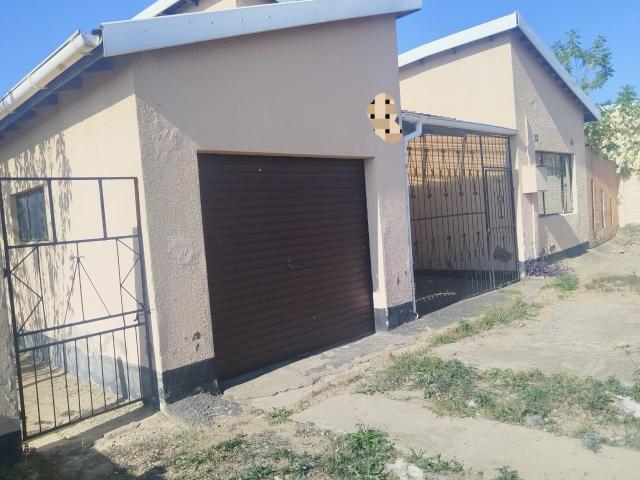4 Bedroom House in Mthatha