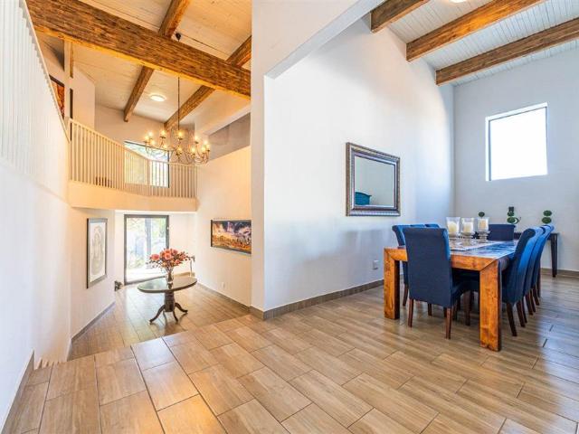 4 Bedroom House in Noordheuwel