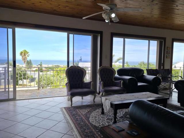 4 Bedroom House in Noorsekloof